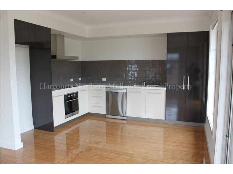 1/50 Burghley Street, Longford TAS 7301