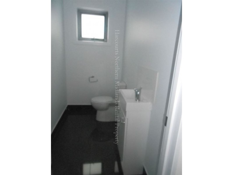 2/15 Lewis Street, Longford TAS 7301