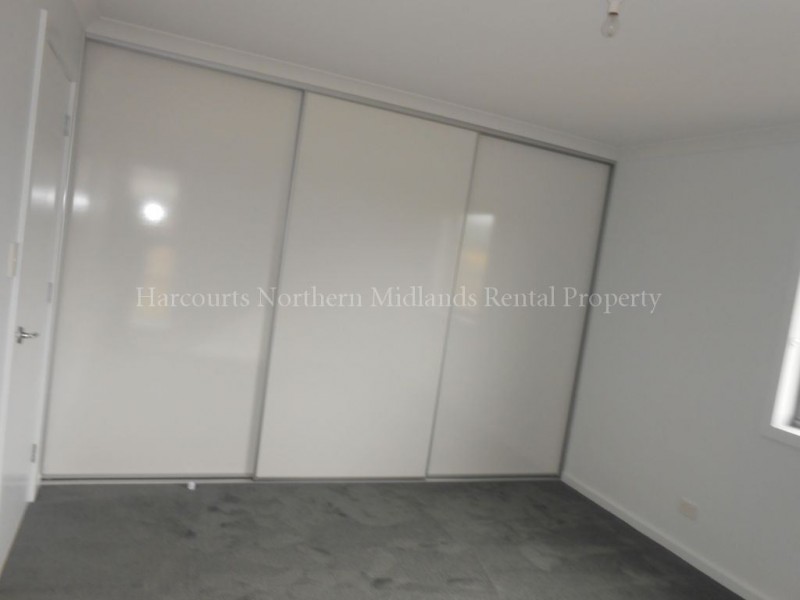 2/15 Lewis Street, Longford TAS 7301