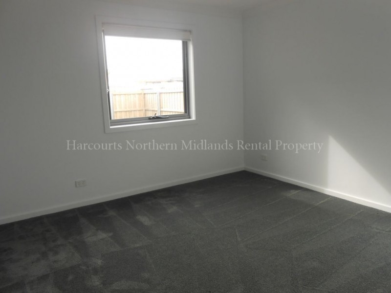 2/15 Lewis Street, Longford TAS 7301