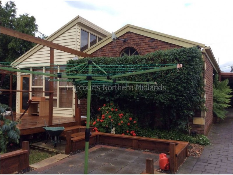 30 Main Street, Cressy TAS 7302
