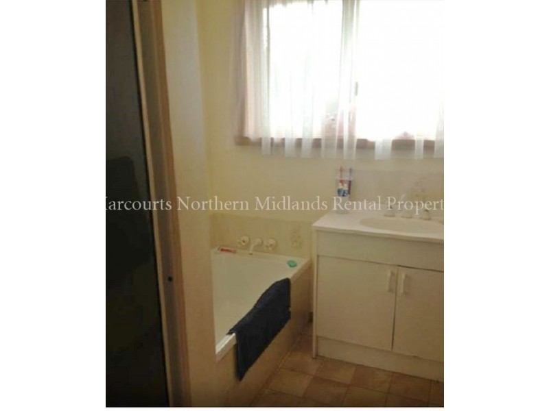 1/11 Park Street, Longford TAS 7301