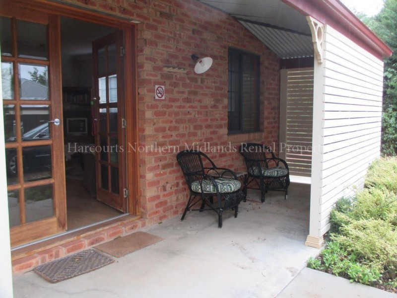 9 Bridge St, Ross TAS 7209