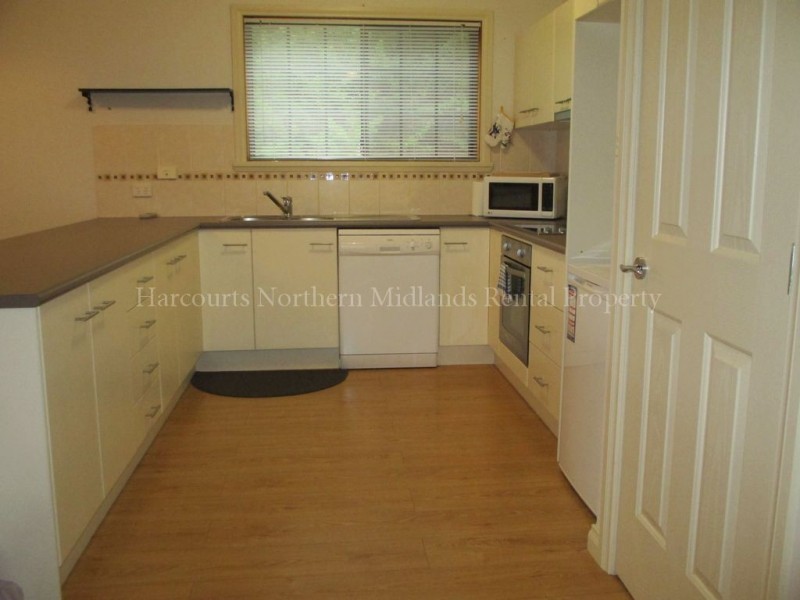 9 Bridge St, Ross TAS 7209