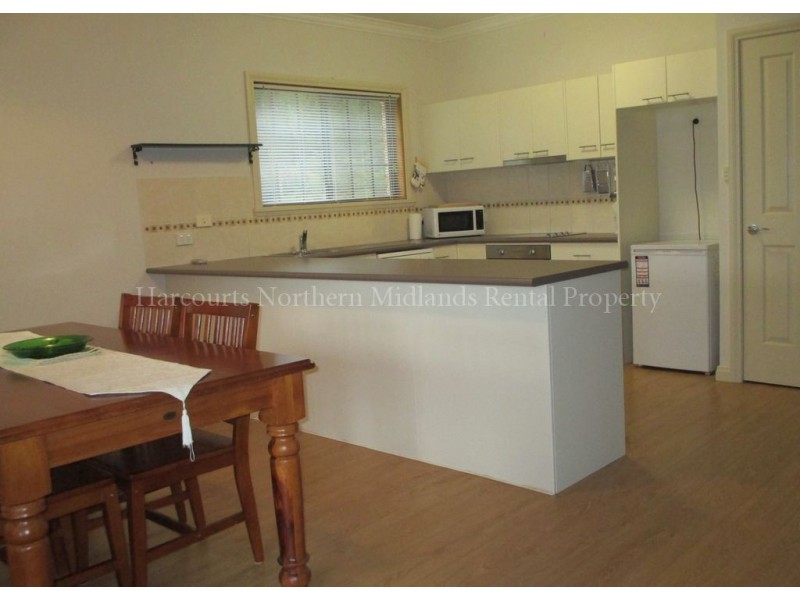 9 Bridge St, Ross TAS 7209