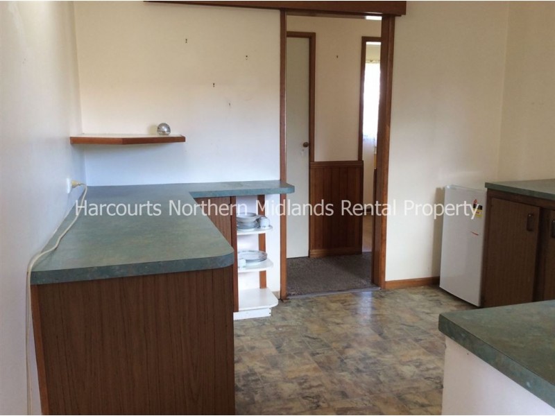 16 Bedford St, Campbell Town TAS 7210