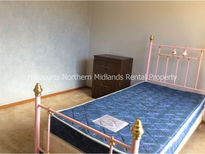 16 Bedford St, Campbell Town TAS 7210