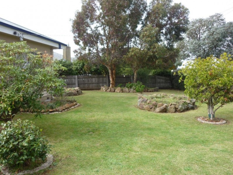 8 New Street, Campbell Town TAS 7210