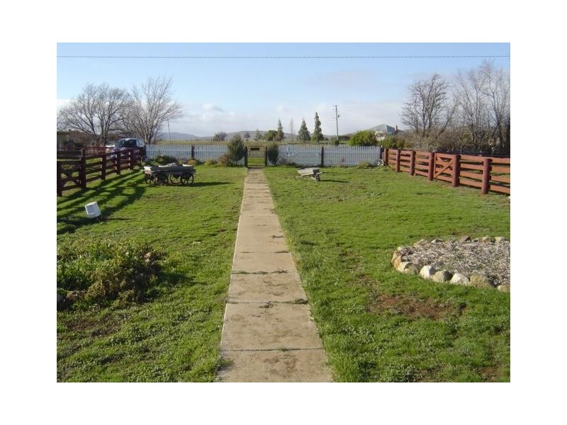 125 Old Main Road, Tunbridge TAS 7120