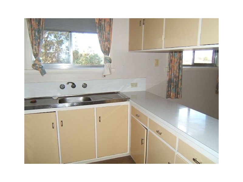 - Glenelg Street, Campbell Town TAS 7210