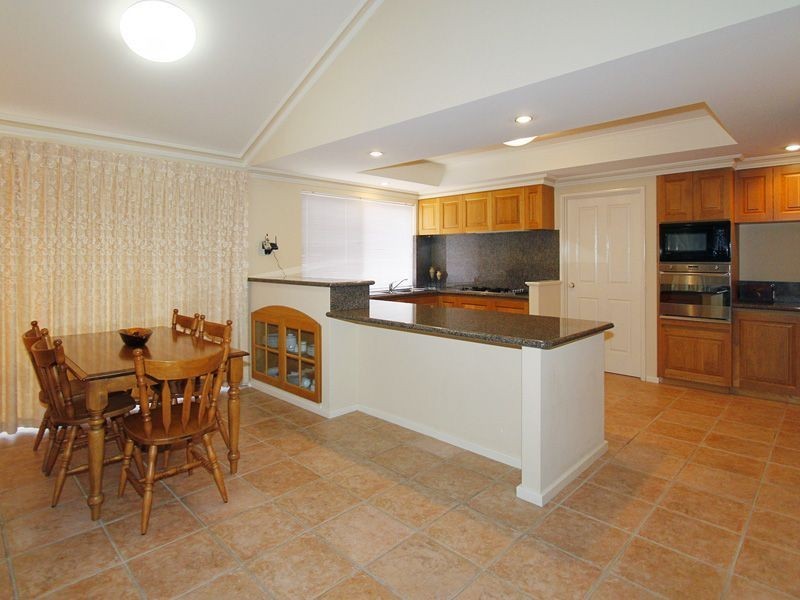 123 Glen Iris Drive, Jandakot WA 6164