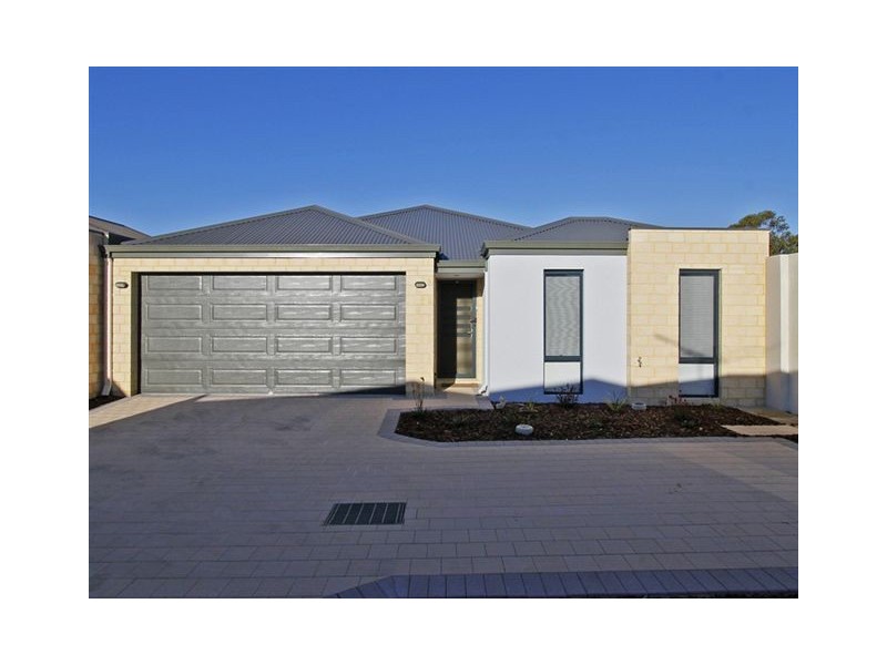 3/3 Peppermint Gardens, Aubin Grove WA 6164