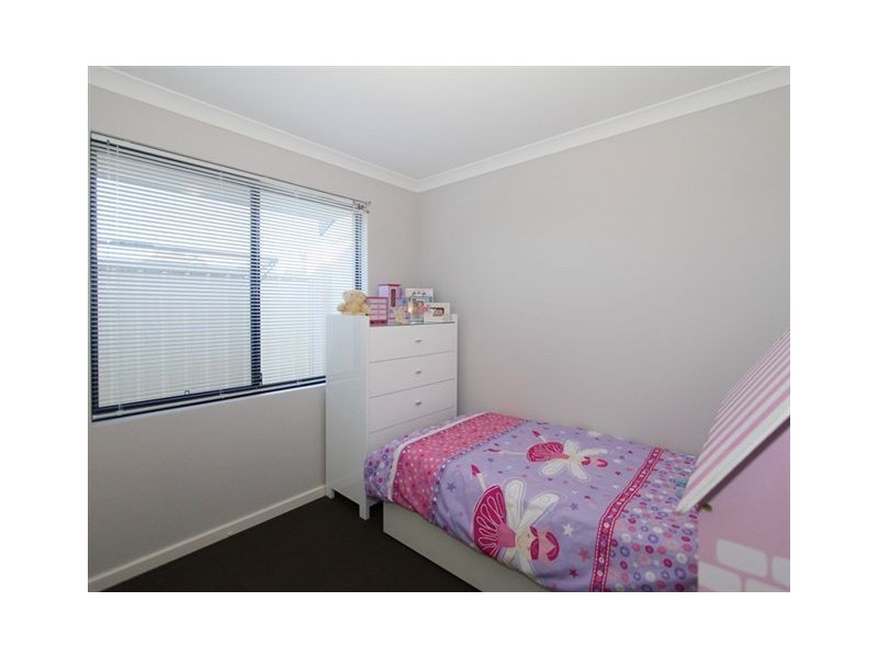 3/3 Peppermint Gardens, Aubin Grove WA 6164