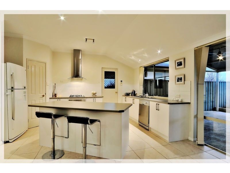 1 Jakovich Circuit, Atwell WA 6164