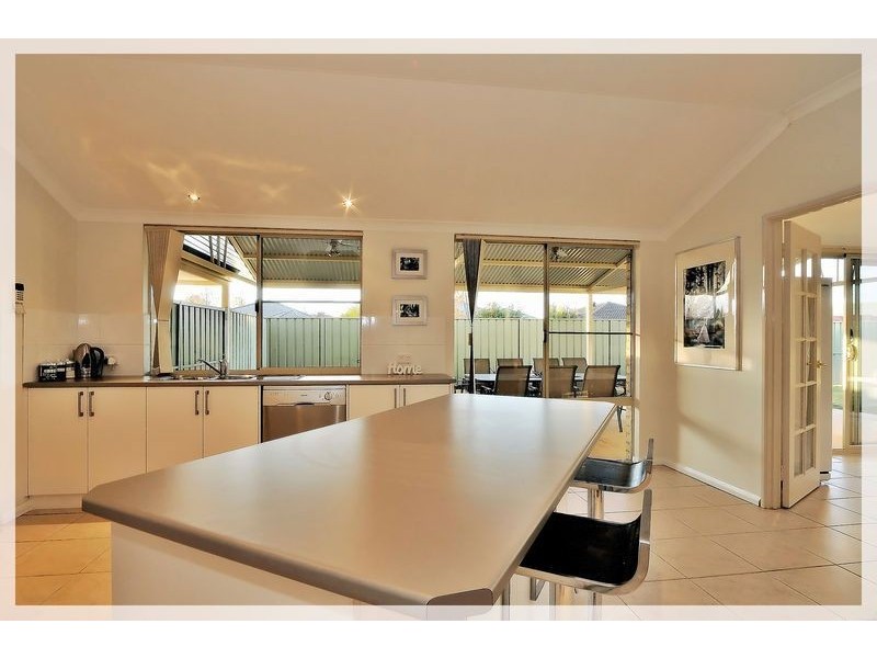 1 Jakovich Circuit, Atwell WA 6164
