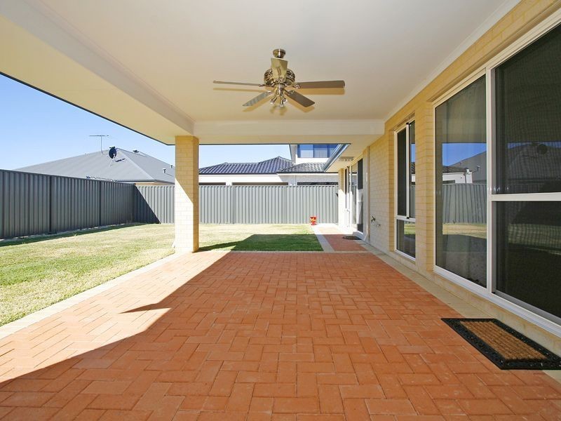 9 Annandale Way, Harrisdale WA 6112