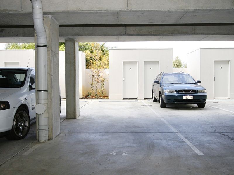 42/6 Ibera Way, Success WA 6164