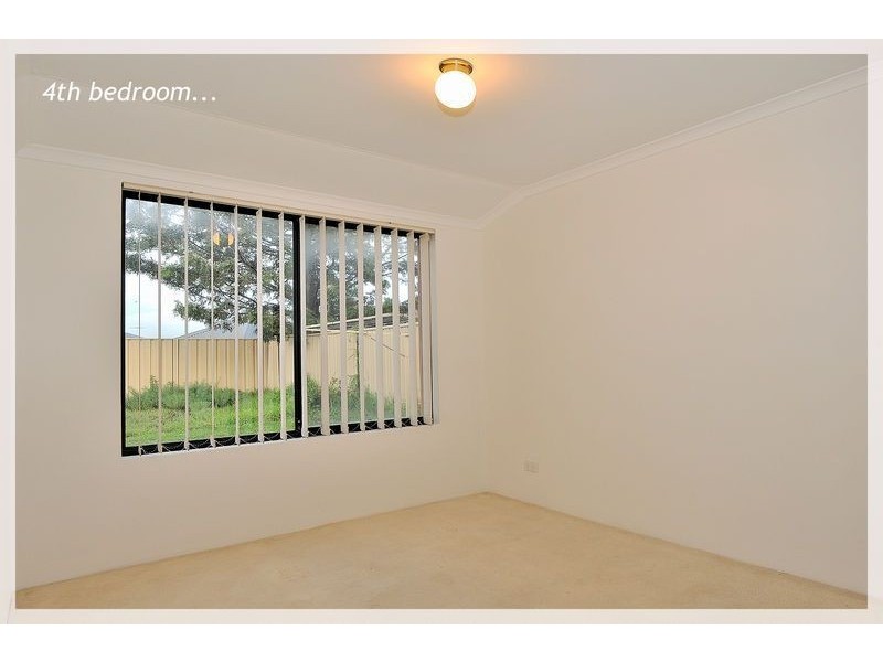 3 Avon Crescent, Atwell WA 6164