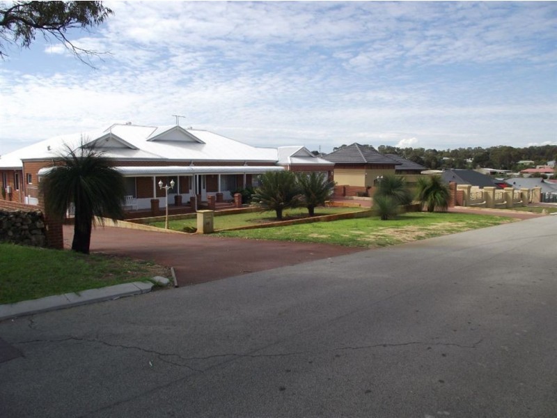 68 East Churchill Avenue, Beeliar WA 6164