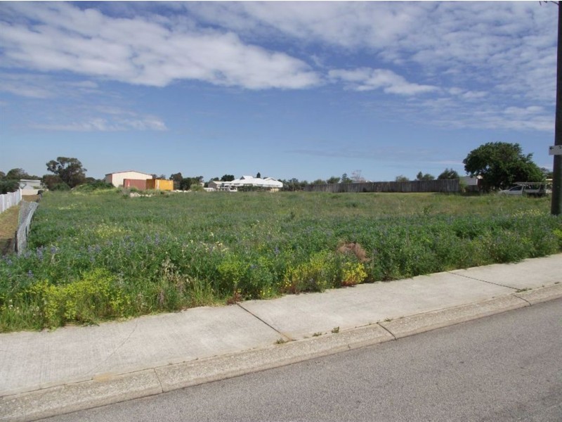 68 East Churchill Avenue, Beeliar WA 6164