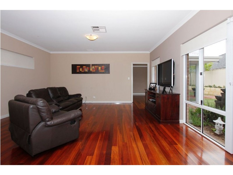 14 Bondi Way, Aubin Grove WA 6164