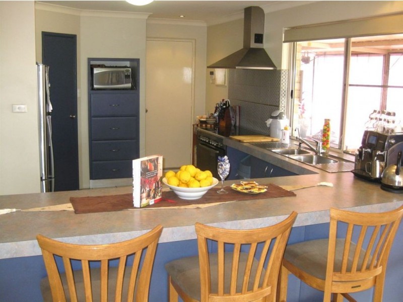 23 Mahogany Loop, Atwell WA 6164