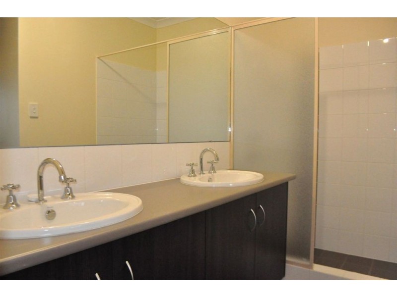 45 Whitehorse Drive, Harrisdale WA 6112