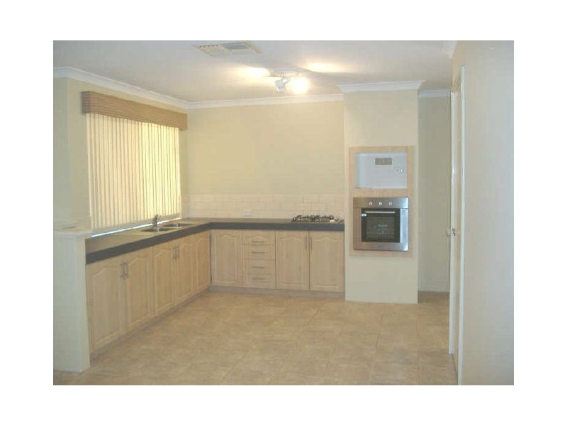 22 Nottingham Parkway, Orelia WA 6167