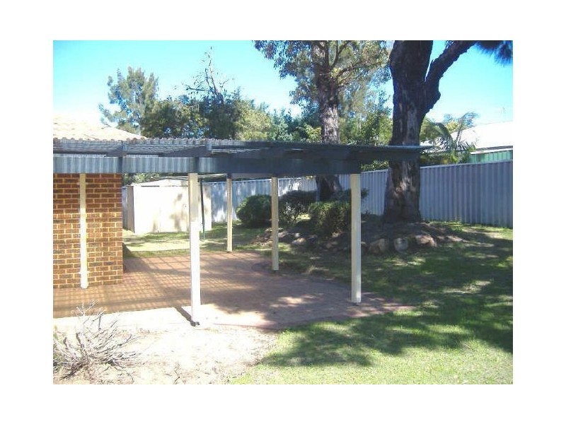 22 Nottingham Parkway, Orelia WA 6167