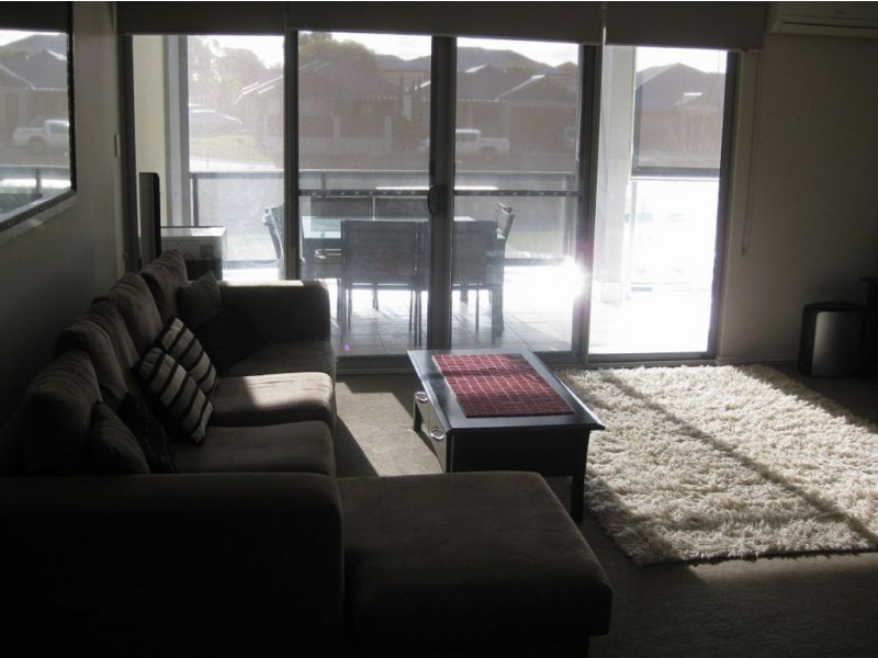 22/105 Wentworth Pde, Success WA 6164