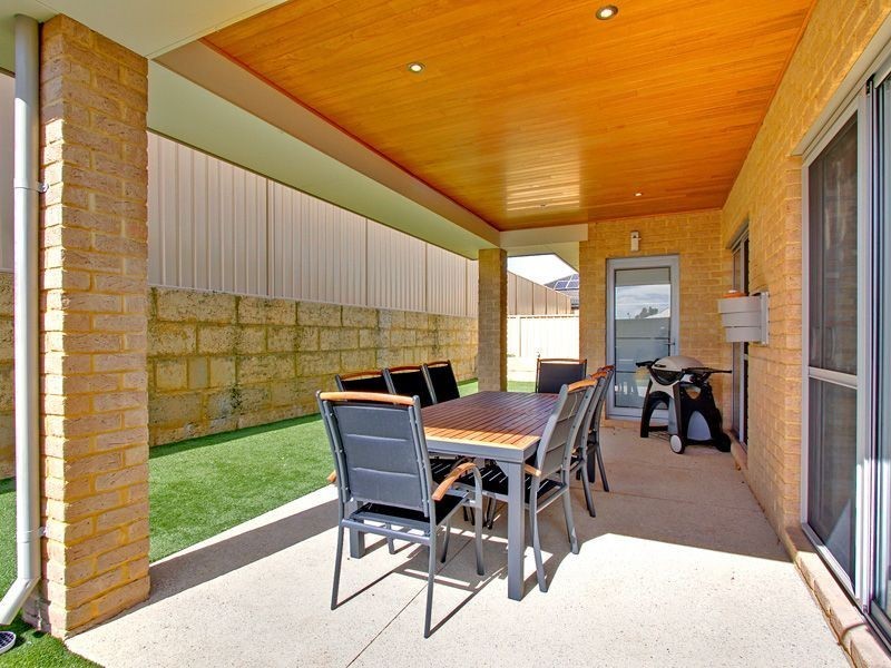 13 Shelduck Pass, Beeliar WA 6164