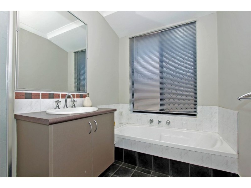 13 Wimbledon Street, Bertram WA 6167