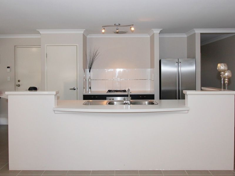 29 Kesiya Turn, Aubin Grove WA 6164