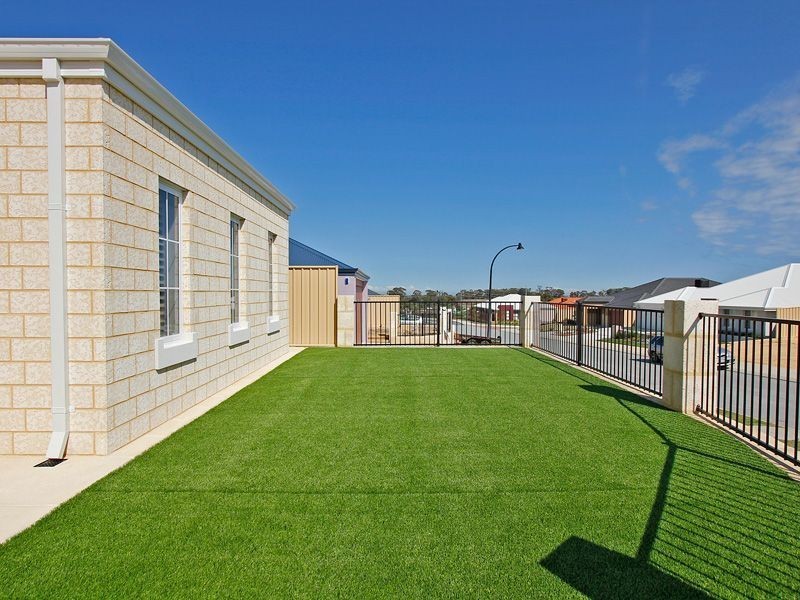 53 Peregrine Ccl, Beeliar WA 6164