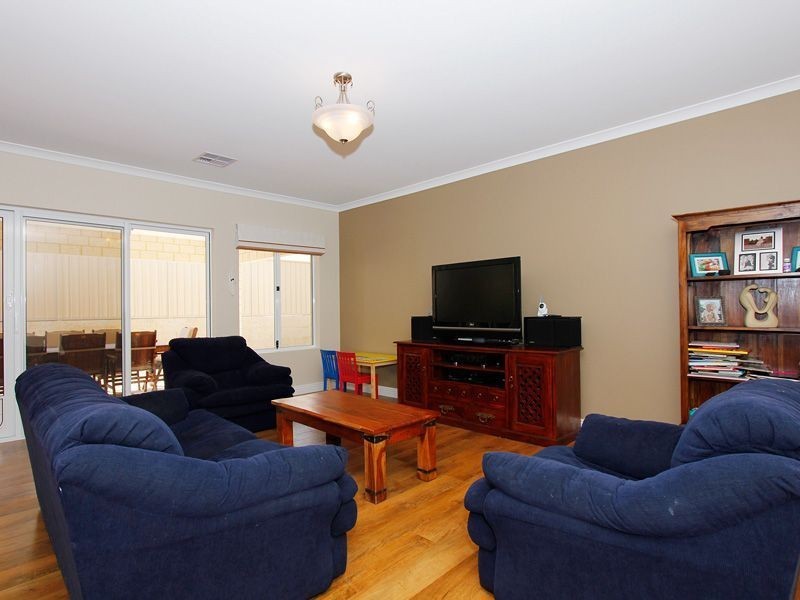 53 Peregrine Ccl, Beeliar WA 6164