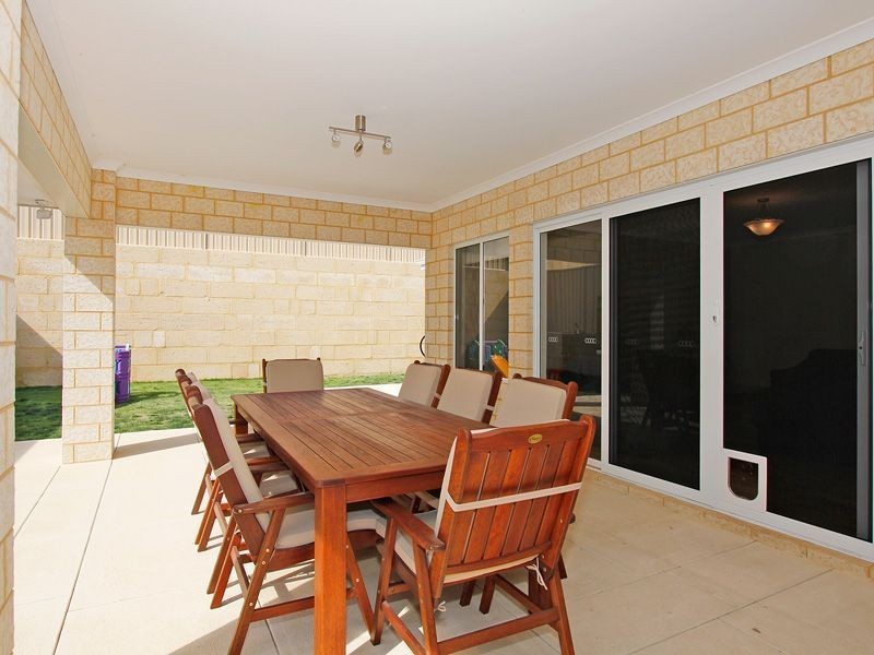 53 Peregrine Ccl, Beeliar WA 6164