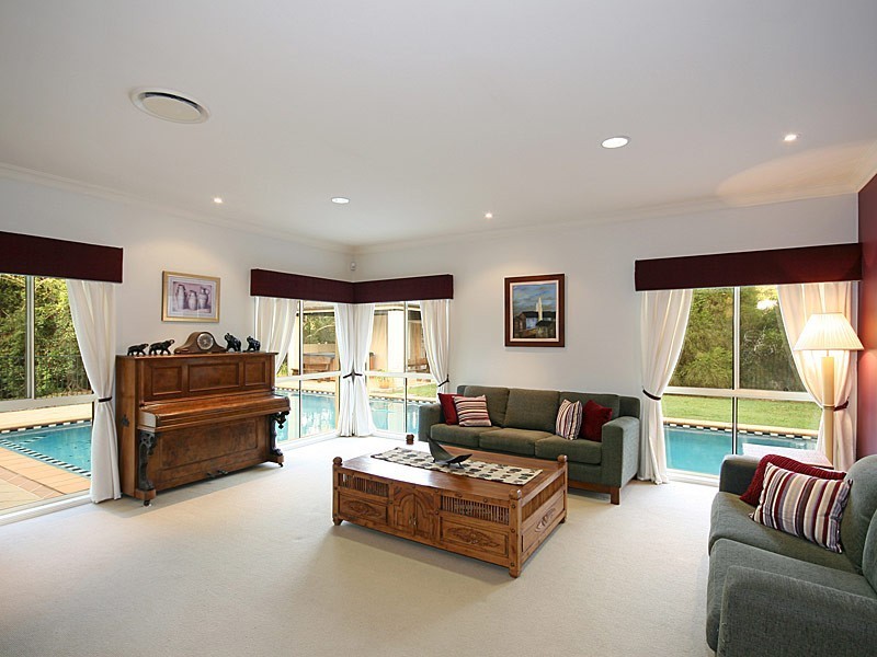 32 Bunya Lake Court, Bunya QLD 4055