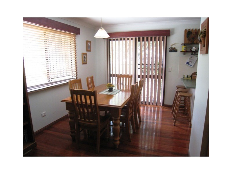 76 Tarnook Drive, Ferny Hills QLD 4055