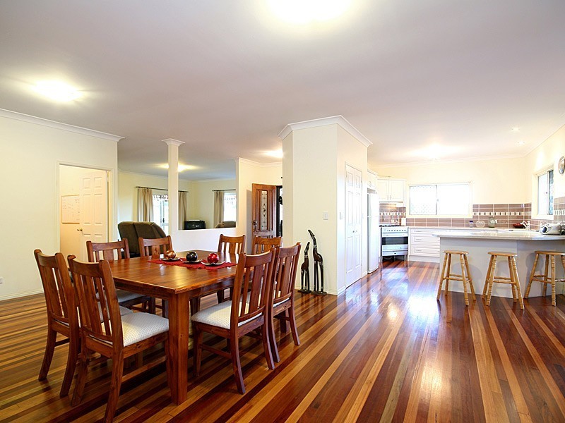 25 Willem Drive, Draper QLD 4520