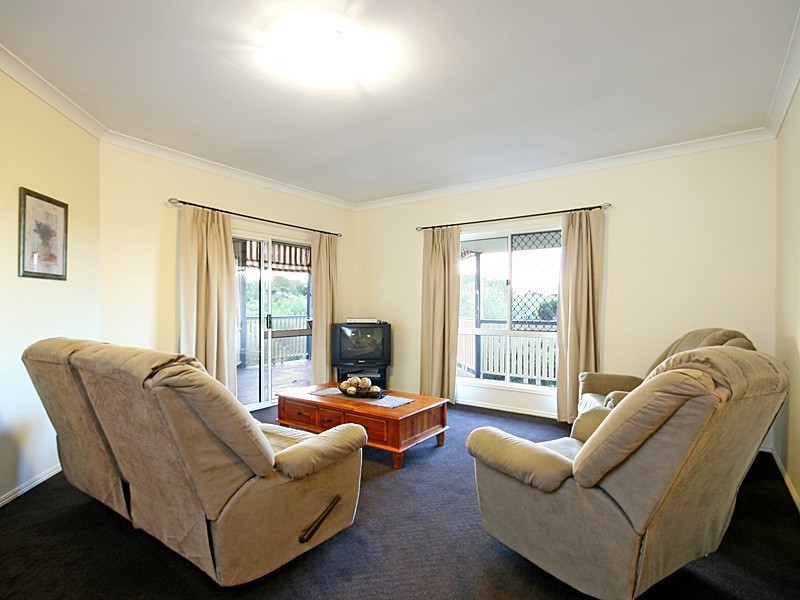 25 Willem Drive, Draper QLD 4520