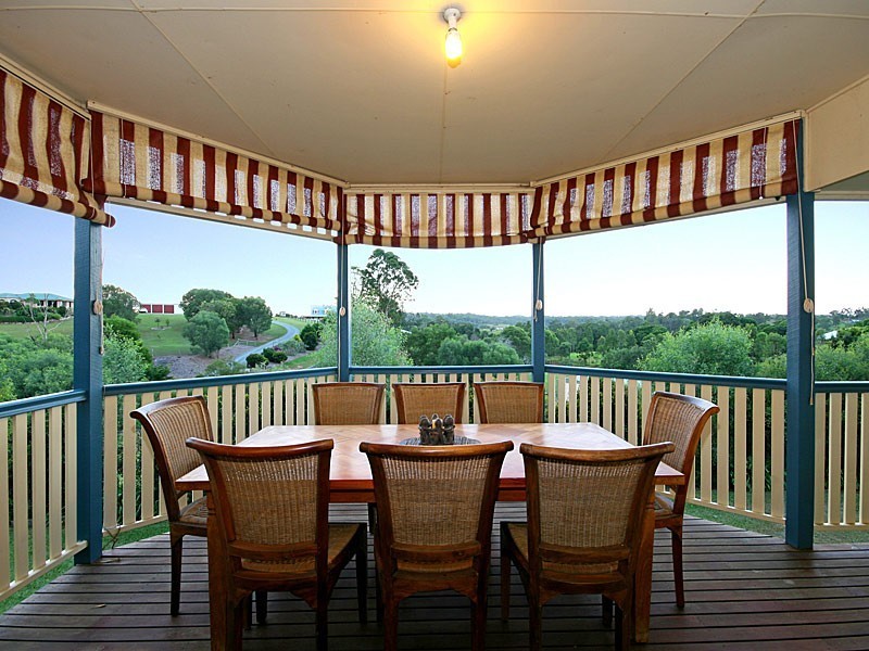 25 Willem Drive, Draper QLD 4520