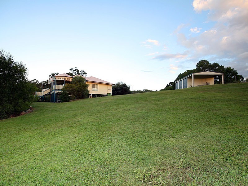 25 Willem Drive, Draper QLD 4520