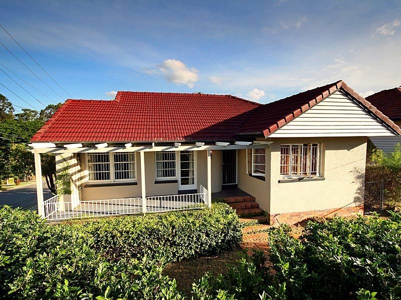 2 Piddington Street, Ashgrove QLD 4060