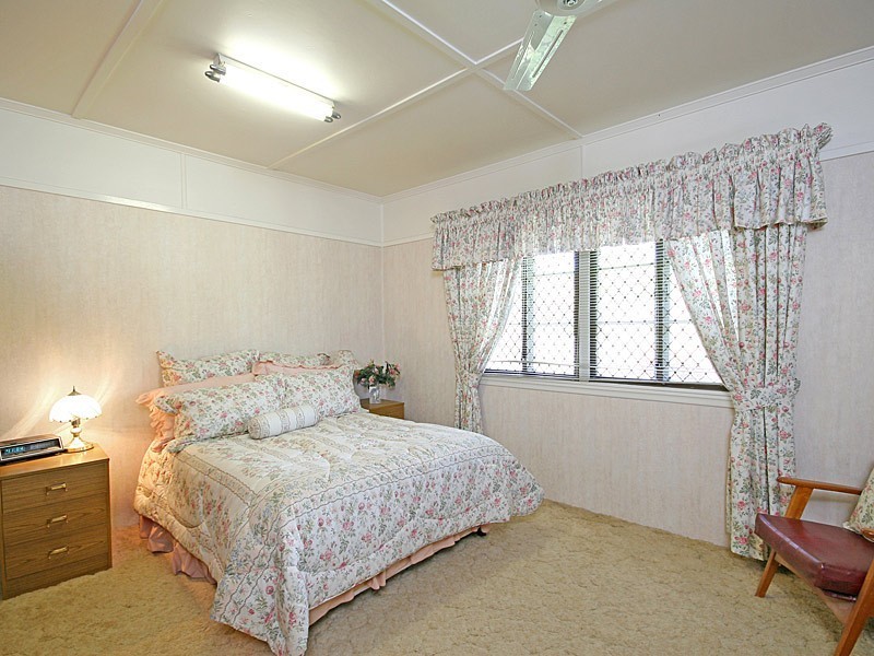 1 Grimstone Street, Keperra QLD 4054