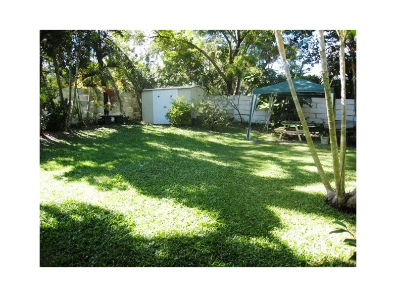 21 Gordon Road, Ferny Hills QLD 4055