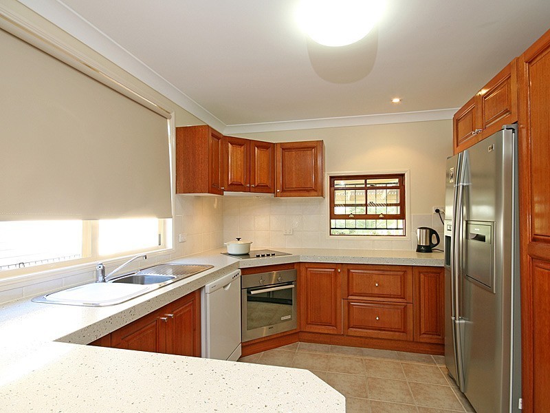 12 Fleetwood Court, Ferny Hills QLD 4055