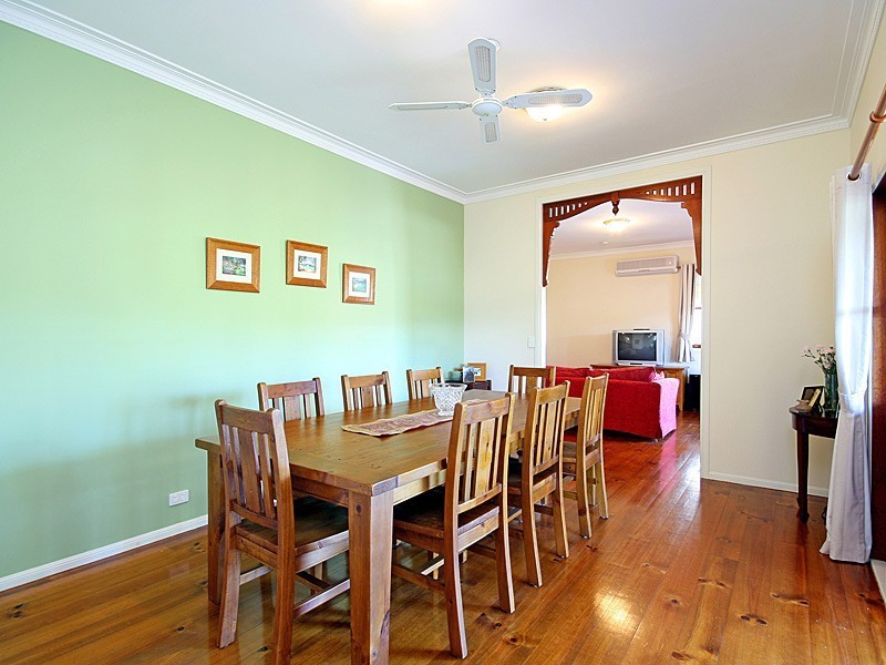 12 Fleetwood Court, Ferny Hills QLD 4055