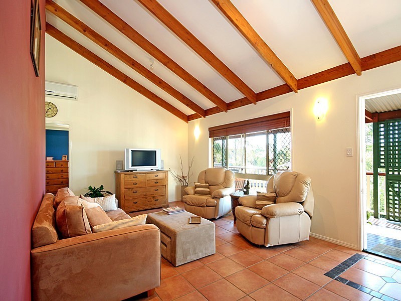 5 Millwood Court, Ferny Hills QLD 4055