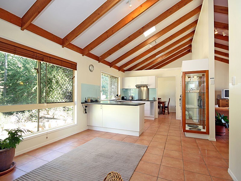 5 Millwood Court, Ferny Hills QLD 4055