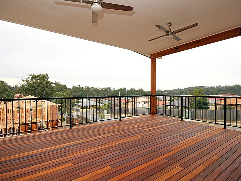 11 Pickering Place, Upper Kedron QLD 4055
